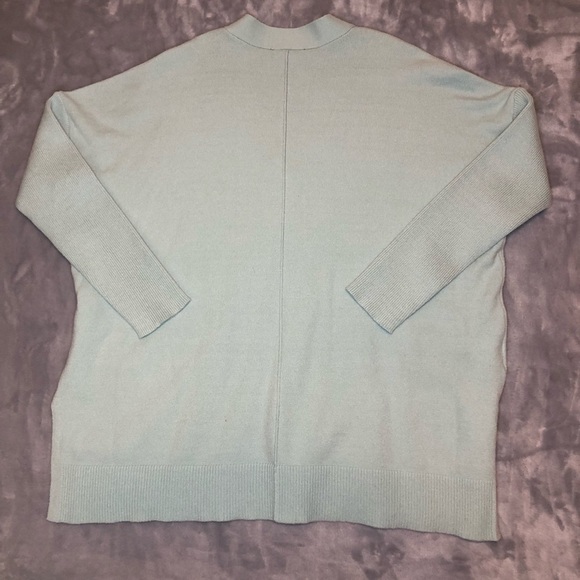Ann Taylor Women's Seafoam Green Oversize Long V-Neck Sweater Size Large NWT - Picture 7 of 8